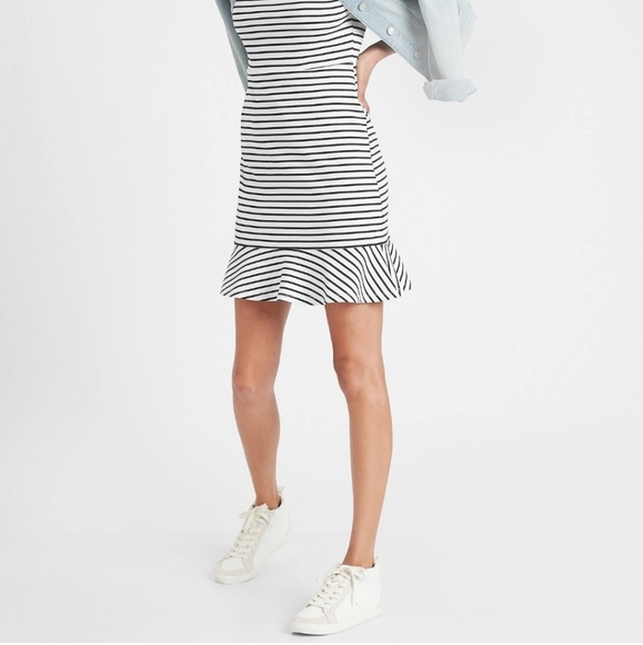 Banana Republic Dress - Picture 7 of 15